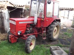 Traktor Vladimirec T25A