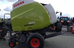 Bálázó Claas Variant 380