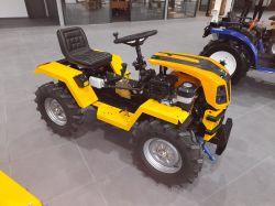 Traktor Tauros ZX 18 4x4 kertészeti traktor, 18 LE-s szenzációs áron !!!